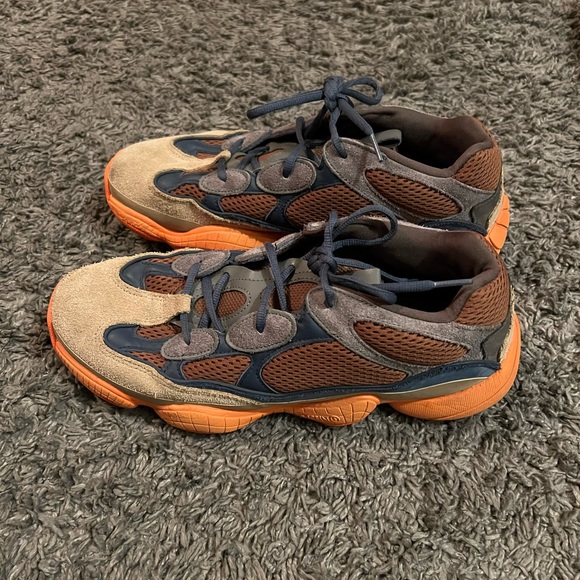 Yeezy 500 enflame - Picture 3 of 4